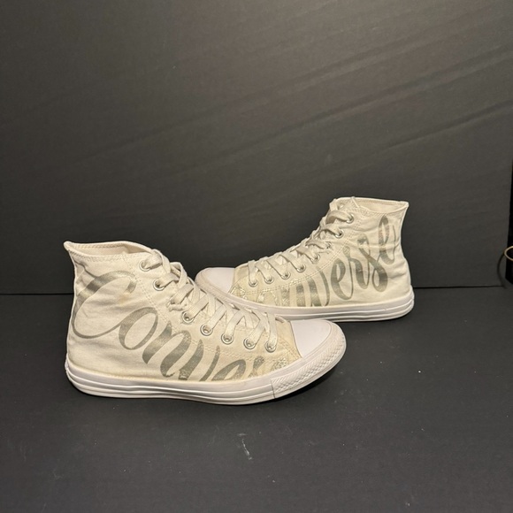 Converse - Picture 7 of 15